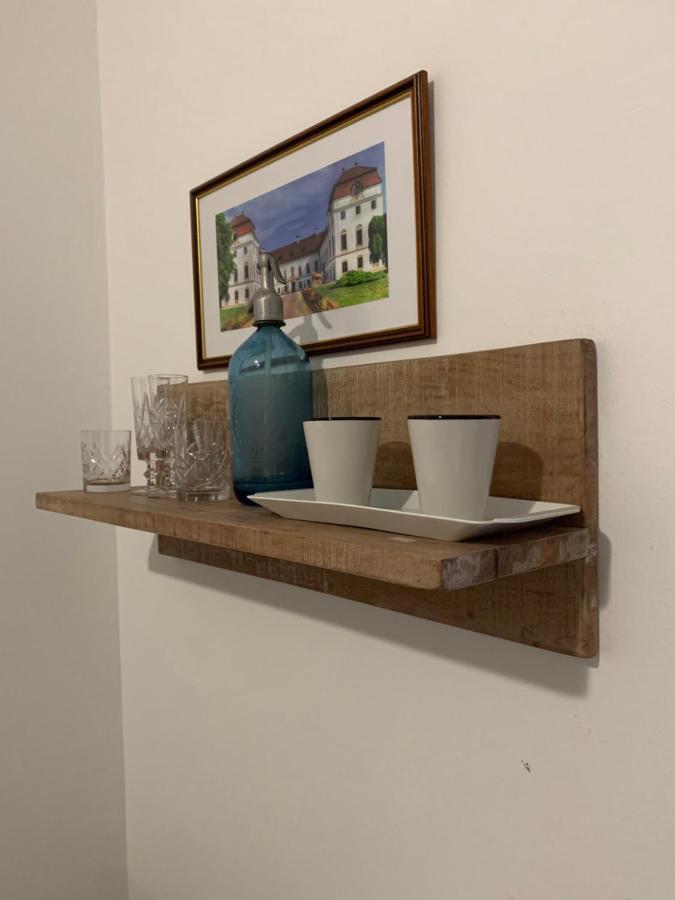 Anna Apartman Papa Ngoại thất bức ảnh